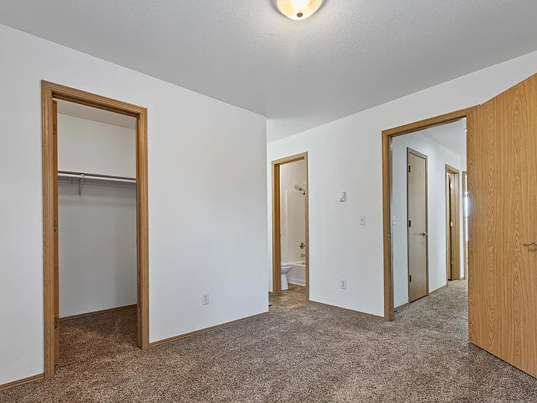 Trails End Apartments — Photo 14