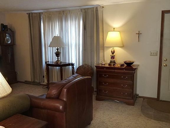 2nd image of 2446 Haviland Ct