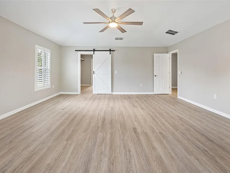 4510 SE 32nd Pl — Photo 32