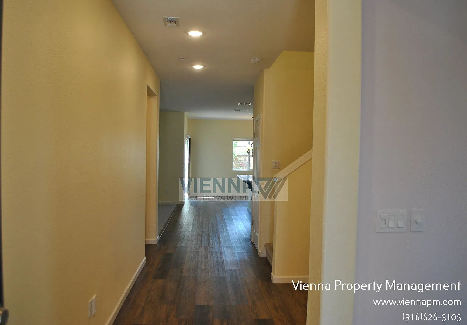 4 bed, 2.5 bath, 2530 sqft, $3,080 — Photo 3