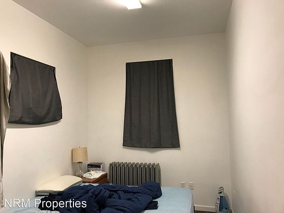 4th image of 430 Greenfield Ave #10291684