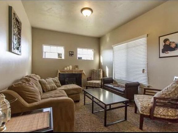 4th image of 5716 N Parkview Dr