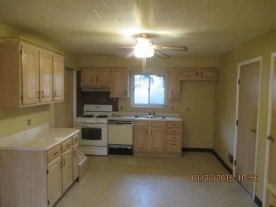 5th image of 4711 Clevesdale Dr