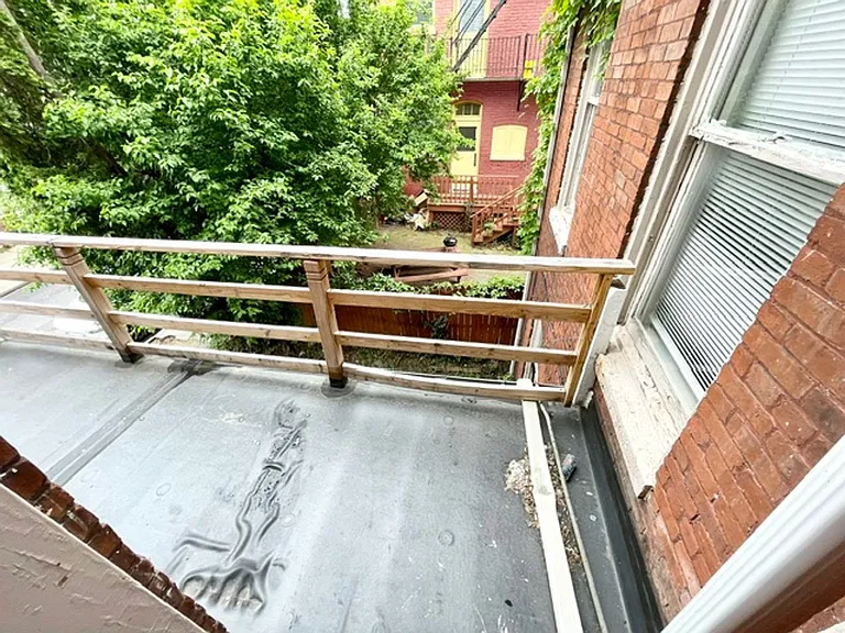 18 N Pine St #2C — Photo 10