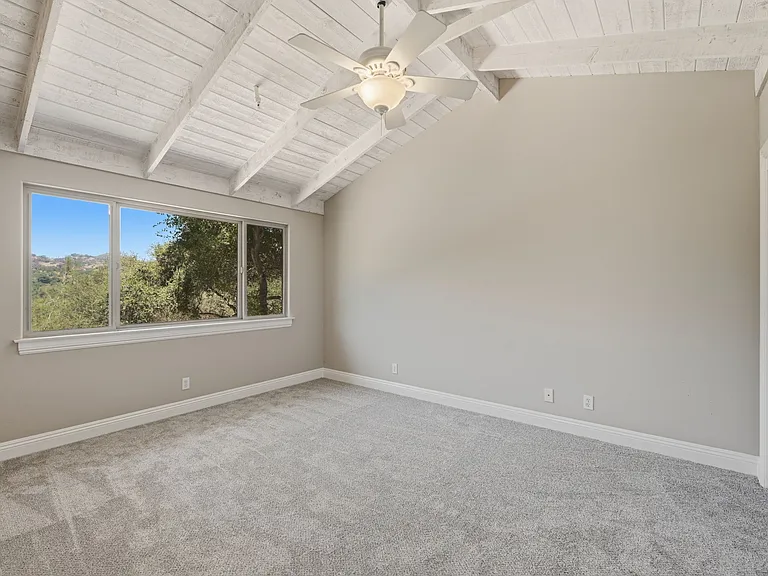 1585 Tecalote Dr — Photo 41