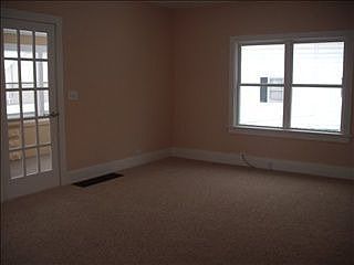3rd image of 1309 E Lincoln Ave