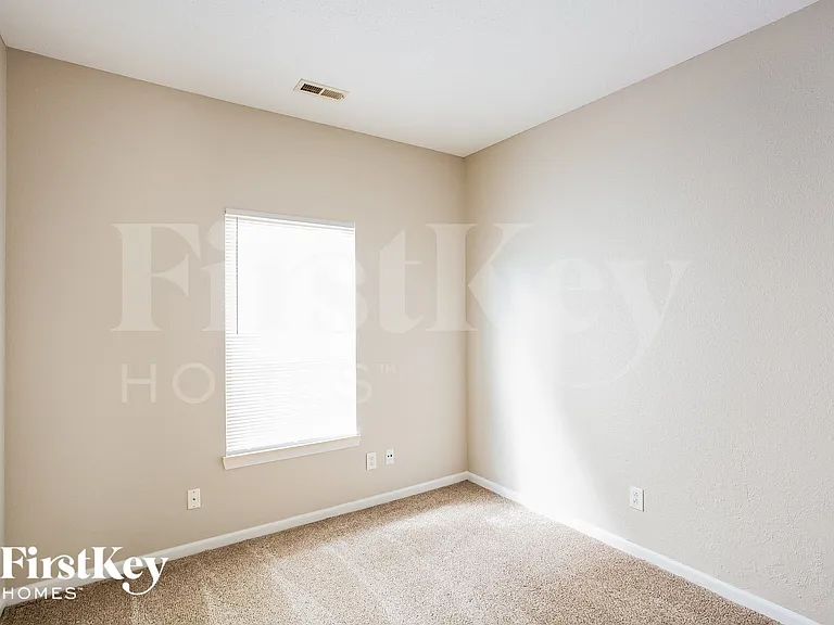 12261 Running Springs Rd — Photo 9