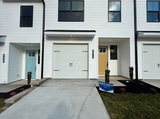 8810 Chapman Triangle Way, Knoxville, TN 37920