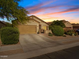 8050 N Circulo El Palmito, Tucson, AZ 85704