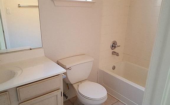 4th image of 12454 Paseo De Arco Ct