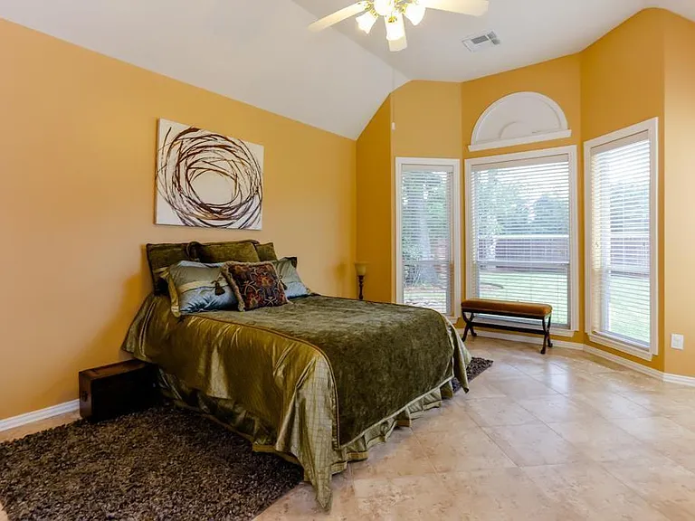 1534 Brookstone Ln — Photo 12