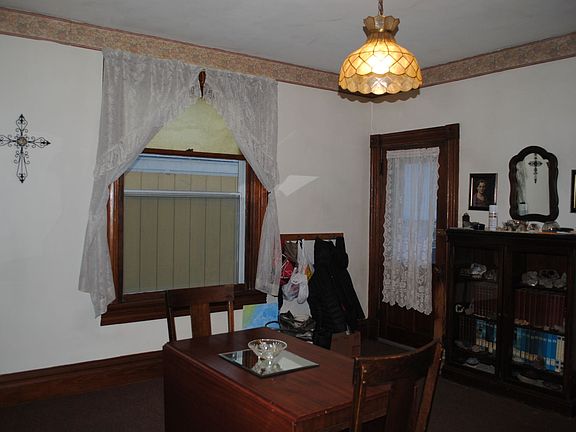 4th image of 1365 Loras Blvd