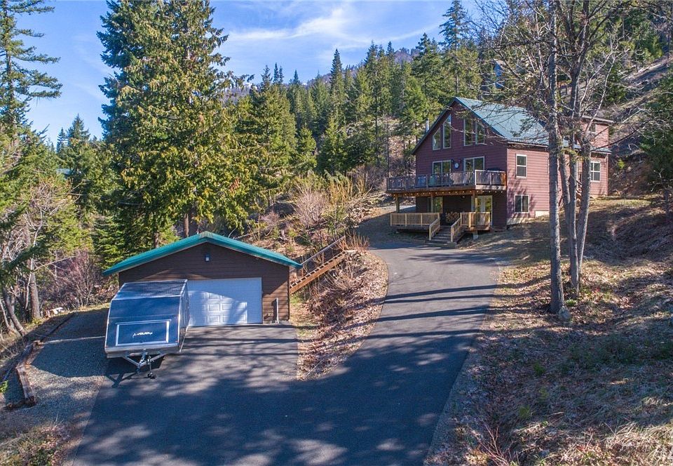 1st image of 70 Carillon Cove Dr