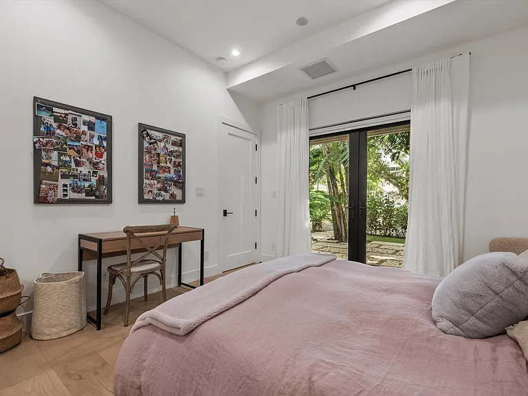 11685 Maidstone Dr — Photo 56