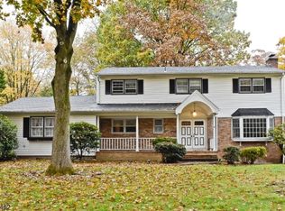 25 Westminster Dr, Parsippany, NJ 07054