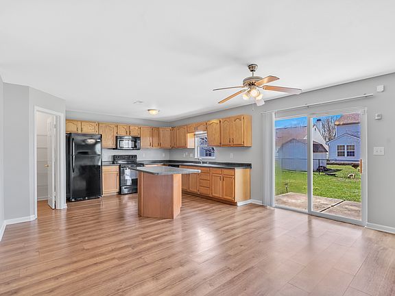 5th image of 2282 Salem Park Dr