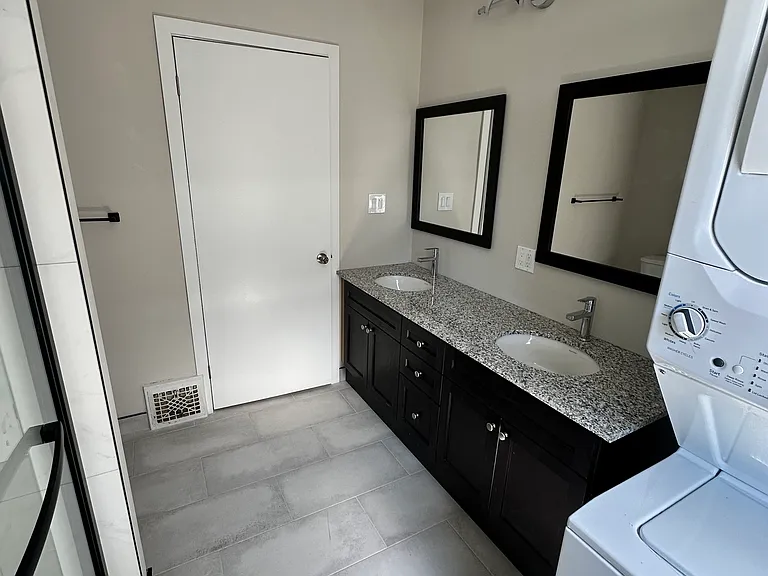 145 Wharncliffe Rd N #1 — Photo 8
