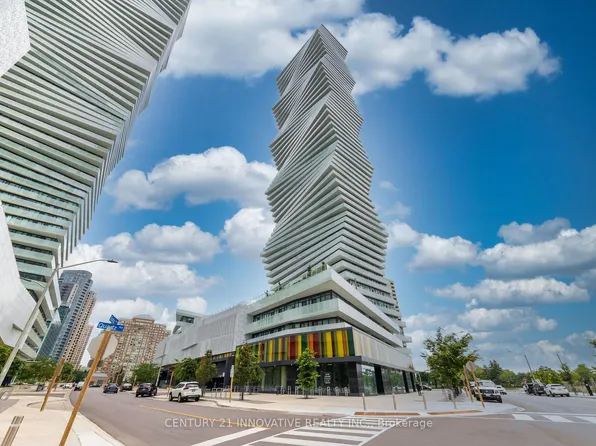 3883 Quartz Rd W #4011, Mississauga, ON L5B 0M4
