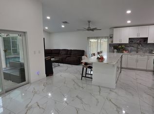 11655 Countryview Ln, Boca Raton, FL 33428