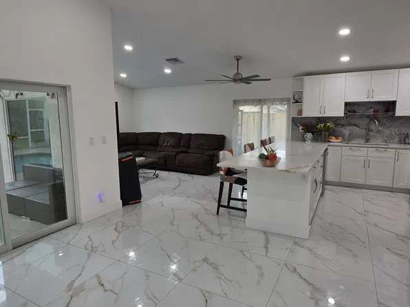 11655 Countryview Ln, Boca Raton, FL 33428