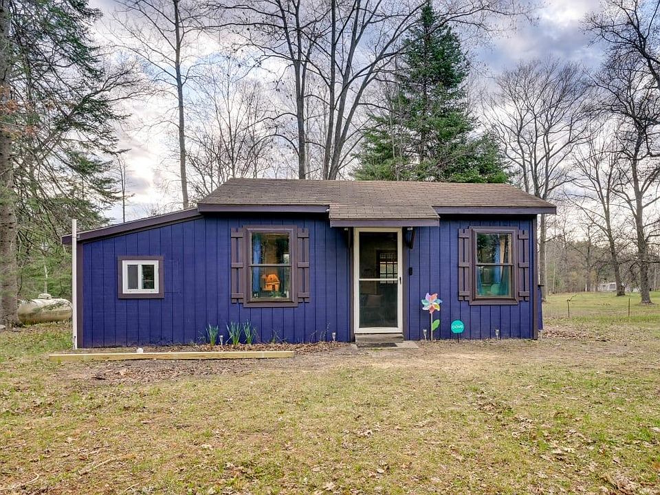 6119 Patterson St, Gladwin, MI 48624 MLS 201826629 Zillow