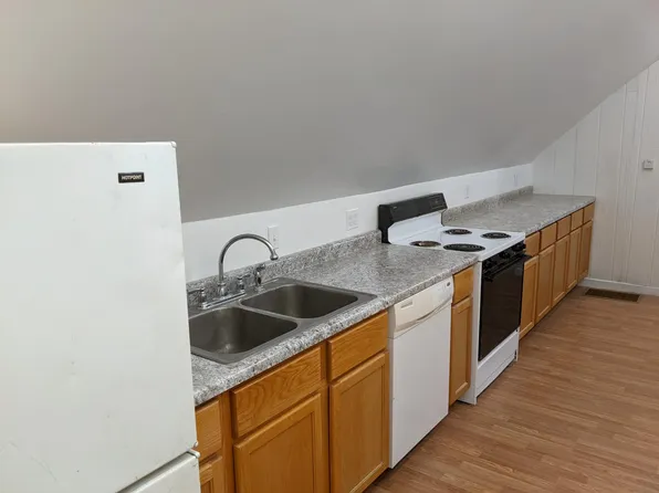 3928 Southern Pkwy #3, Louisville, KY 40214