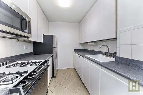 Rented by Halstead Real Estate | media 11