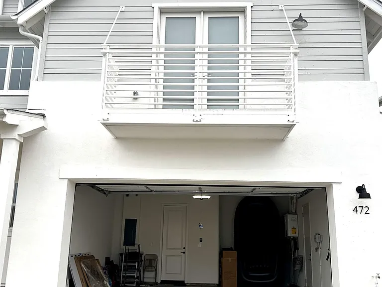 472 Halcyon Pl — Photo 12