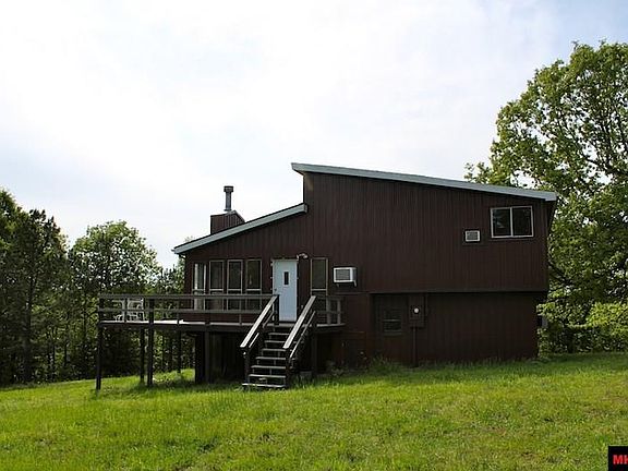 2nd image of 215 Ginger Ln