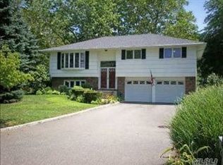 551 Elwood Rd, East Northport, NY 11731