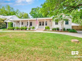 258 S School St, Fairhope, AL 36532