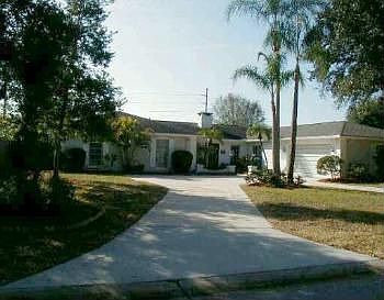 1st image of 1566 Belleair Ln