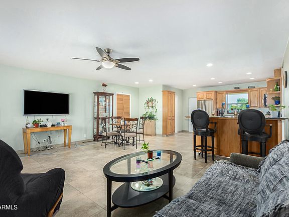 3rd image of 3821 E MONTEROSA Street