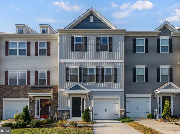 817 Magnolia Ridge Ct, Joppa, MD 21085