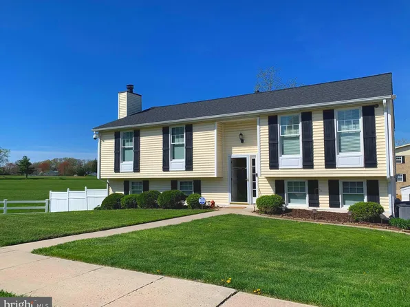 2309 Harford Hills Rd, Parkville, MD 21234