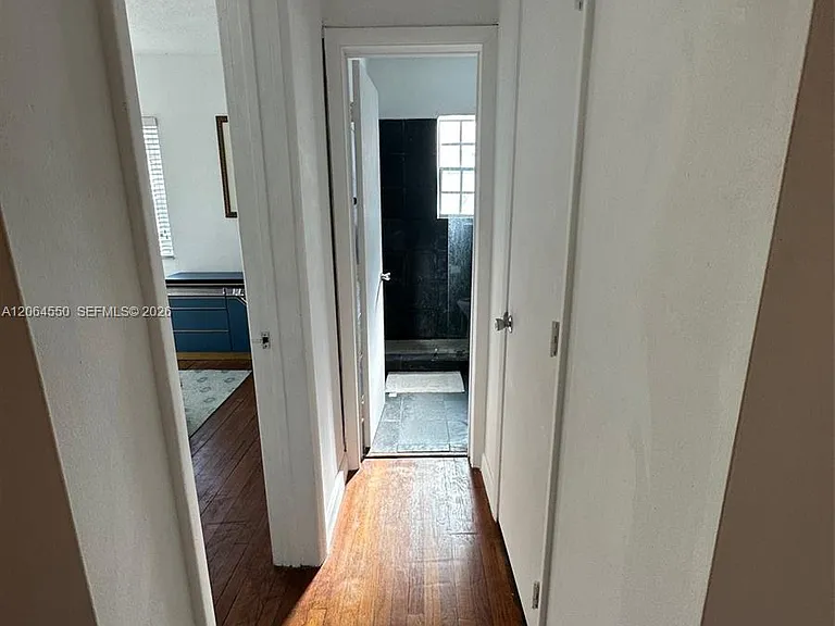 1309 Euclid Ave #8 — Photo 8