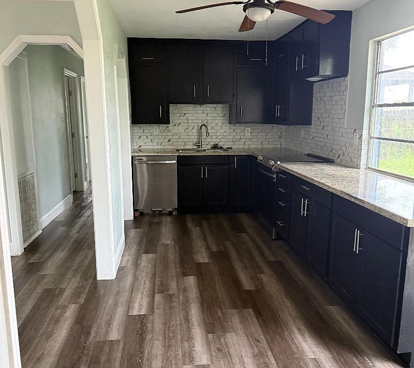 1st image of 8685 Kimberly Dr