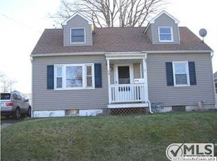 39 5th Ave, Neptune City, NJ 07753