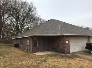 2356 W Skyler Dr, Fayetteville, AR 72703