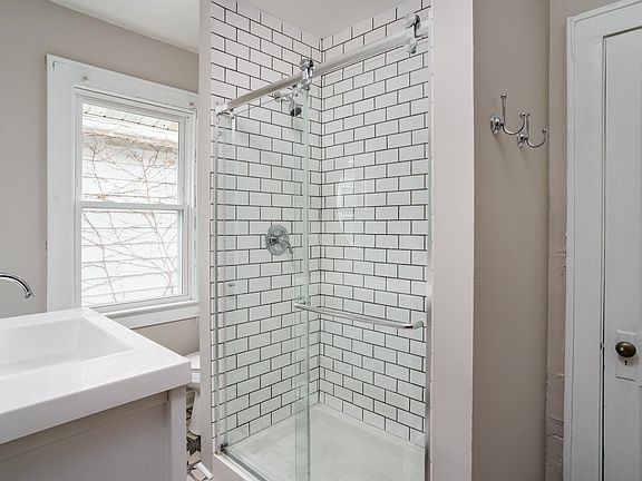 4th image of 1249 N 5th St #1/2