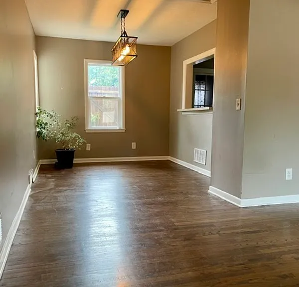 6066 Charles St — Photo 5
