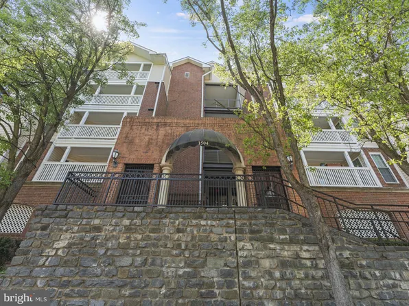 1504 Lincoln Way APT 320, Mc Lean, VA 22102