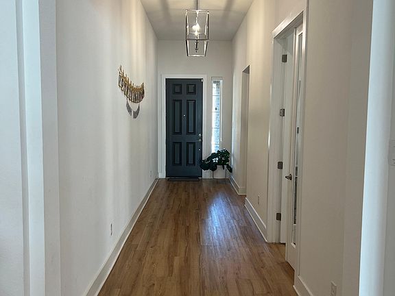 2nd image of 1436 Mulberry Oak Ln