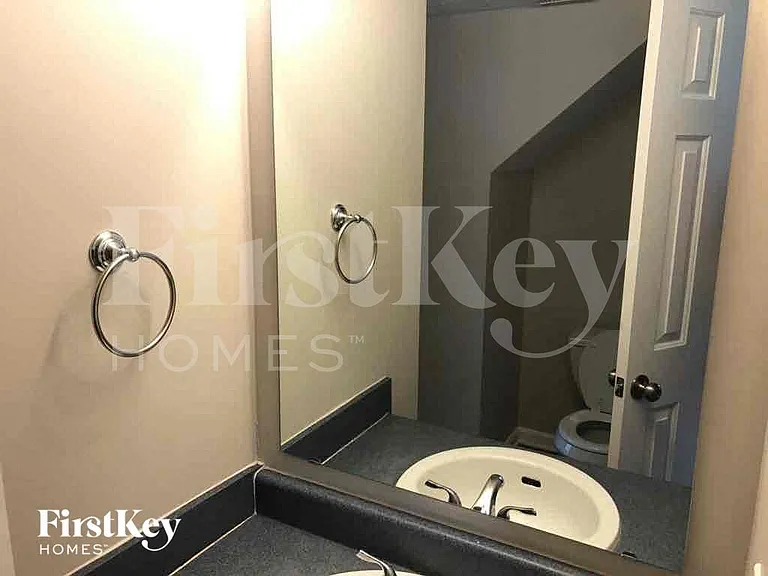 867 Seabreeze Dr — Photo 6