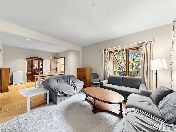 3rd image of 4058 W 17th Ave