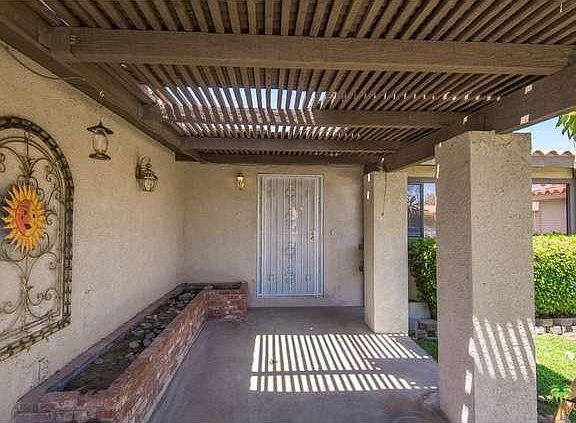 4th image of 77870 Chandler Way