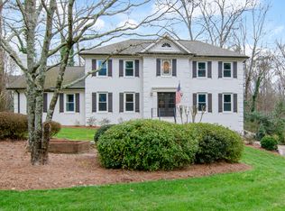 3848 Allenhurst Dr, Norcross, GA 30092