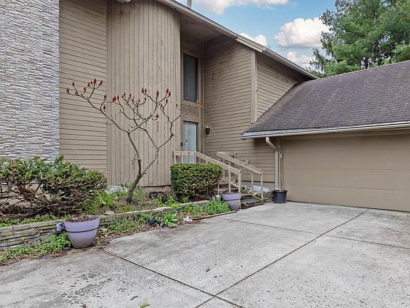 4th image of 5330 Derringer Dr
