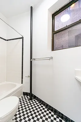 Rented by Compass | media 20