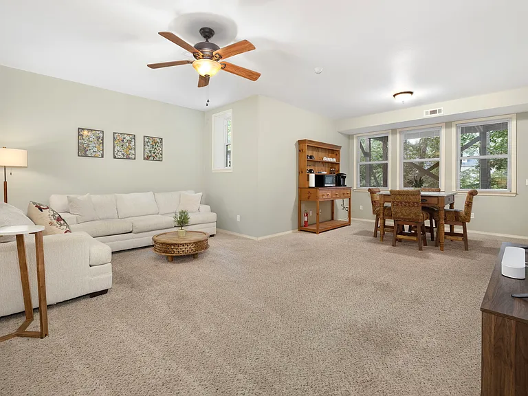 2017 NW Desoto Dr — Photo 22